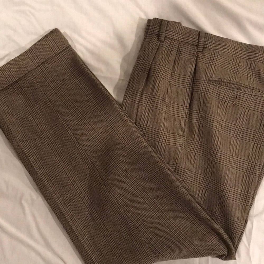 Men’s slacks